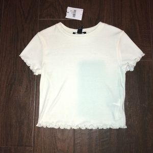 Forever 21 Crop top with lettuce edge~ NWT